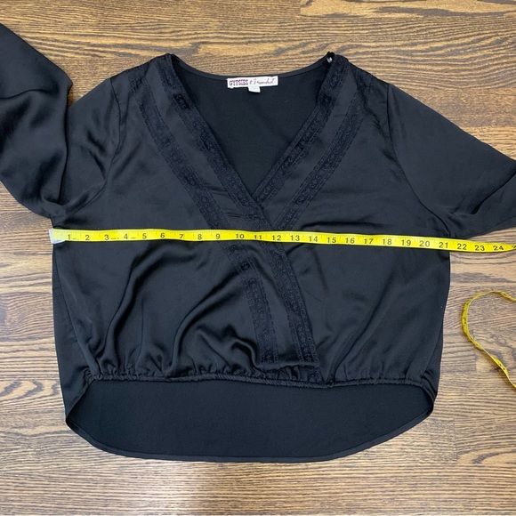 Gypsies & Moondust Satin Pullover Blouse - Picture 8 of 8